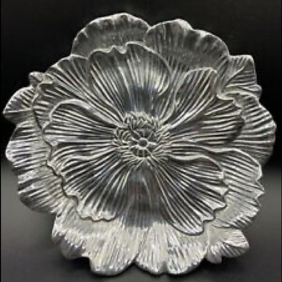 Fitz & Floyd Botanical Tray. The Silver Metal shines. The  Size is 6.5 Inch. - Picture 2 of 4